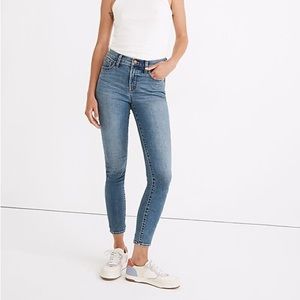 Madewell Roadtripper Jeans in Enfield Wash